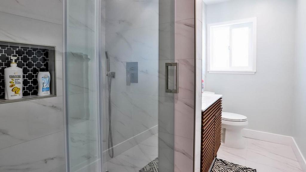 H&H Modern Lux 4Bd 1 King Suite 3 Queen Socal Disney Вестминстер Экстерьер фото